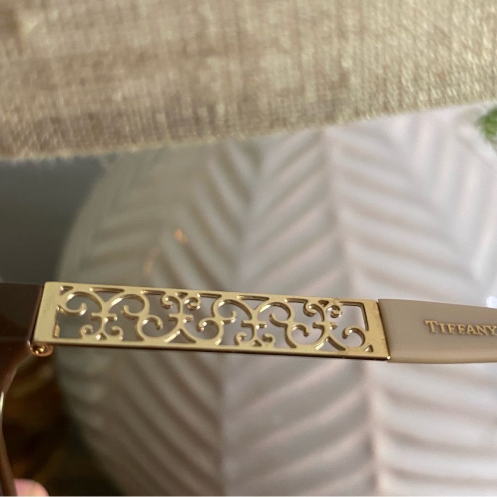 Tiffany & Co. TF 2130 8210 Rectangle Plum Pink Gold Frame Glasses 52*16*140 - Picture 13 of 16